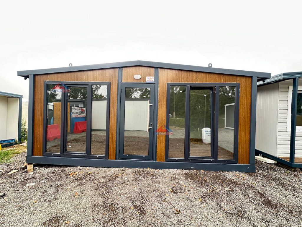 Офис контейнер 300/600см,Н=260/240см