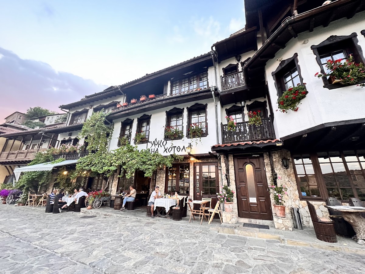 Gurko Hotel and Tavern