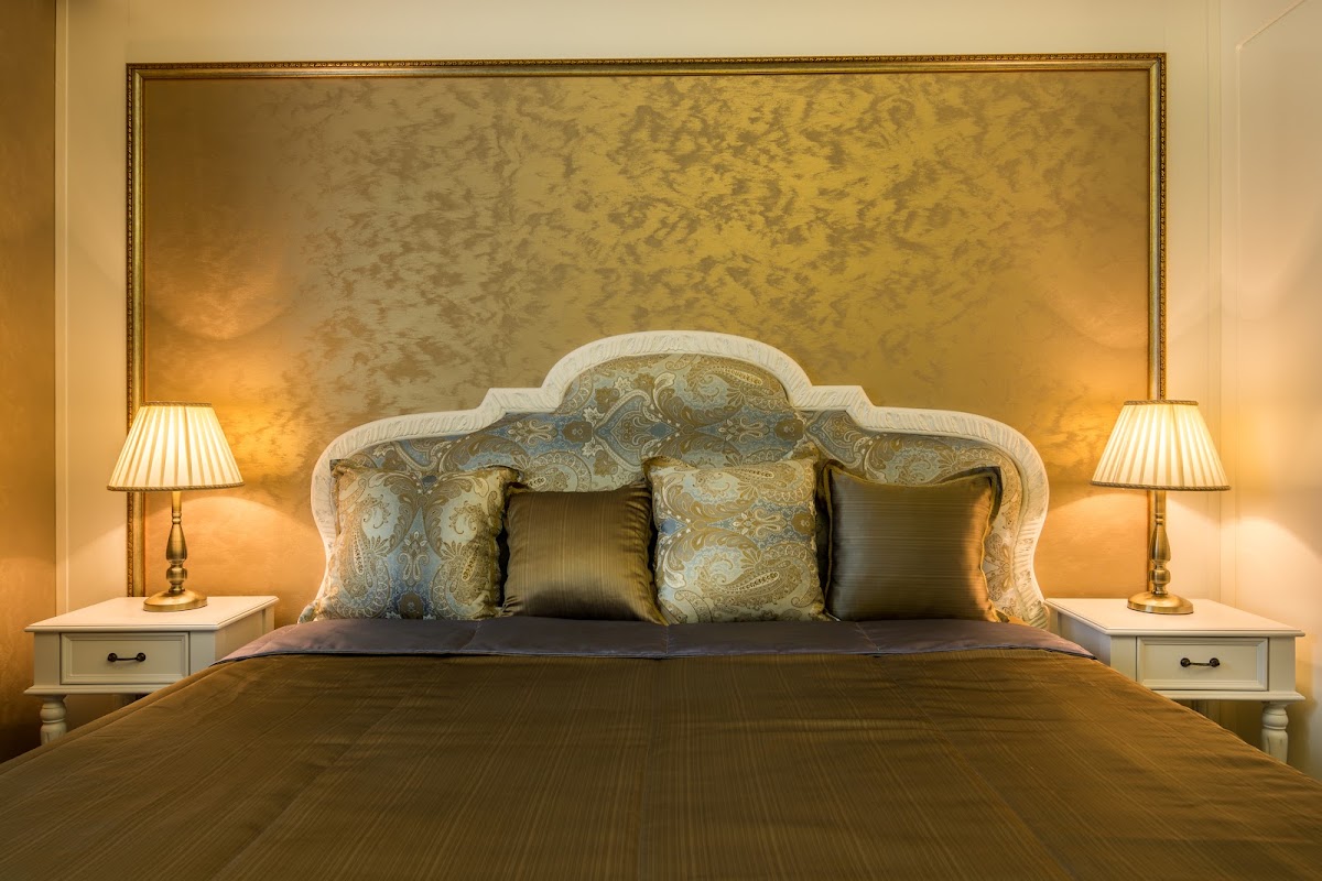 Boutique Hotel, Restaurant, Cafe & Bistro CoCo
