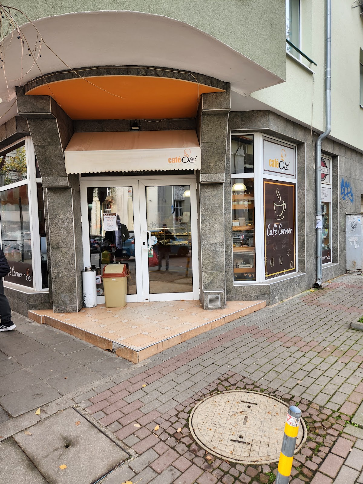 Cafe Ole