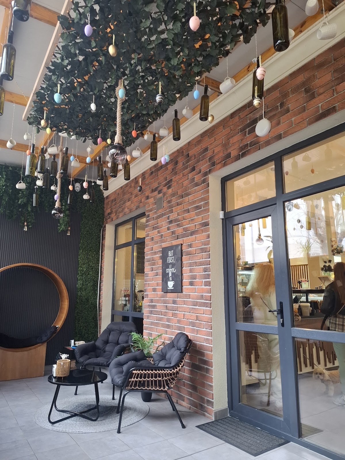 BLACK MILK CAFE