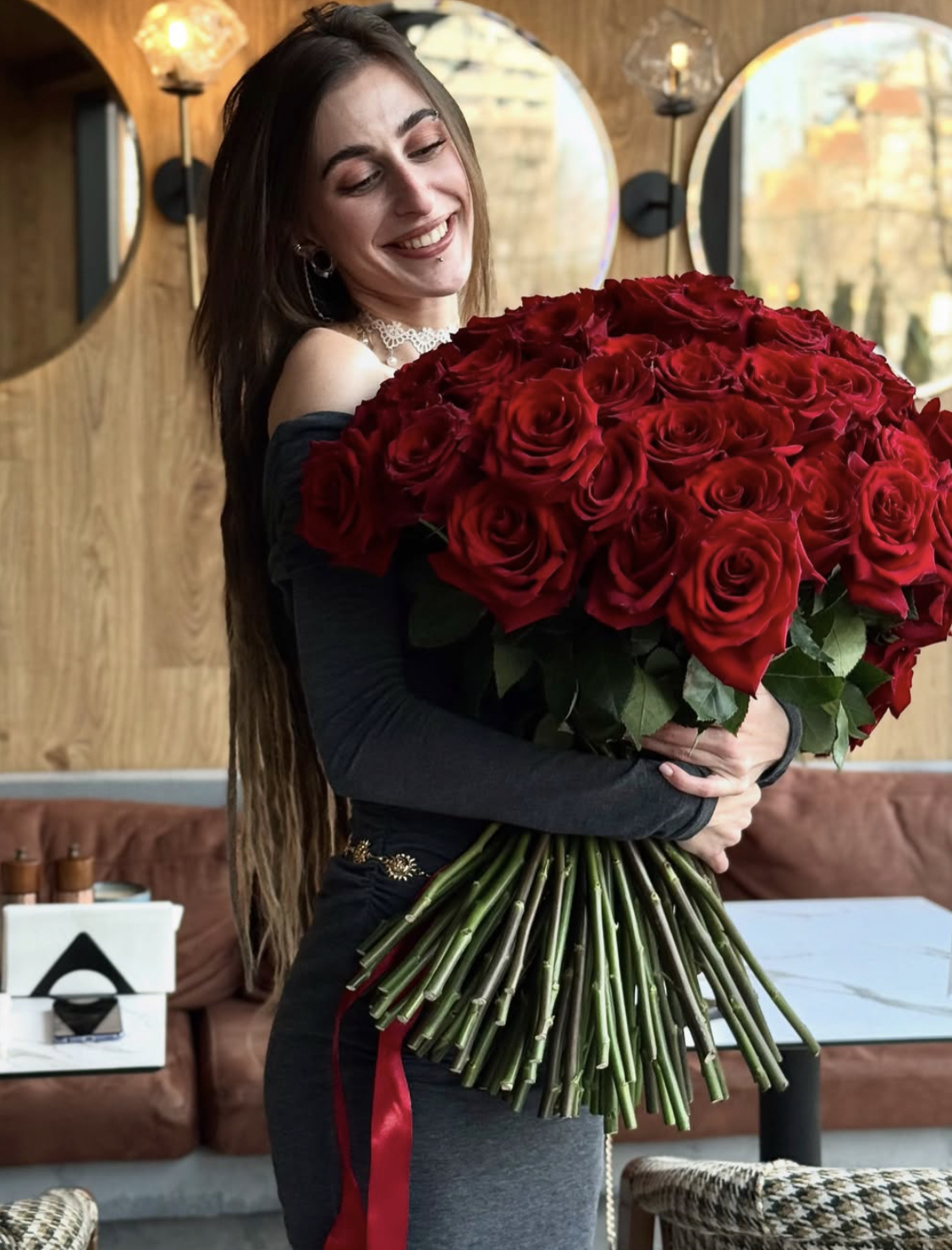 Цветя "MiMi Flowers" Бургас | Магазин за цветя
