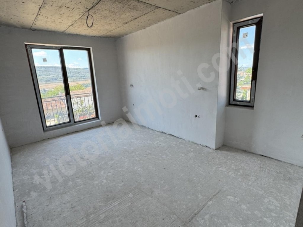 Üç Artı Bir Daire satılık Veliko Tarnovo Akatsiya