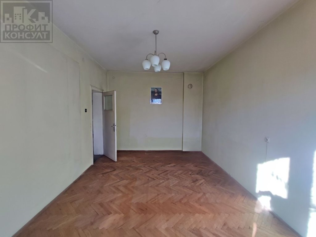 Üç Artı Bir Daire satılık Veliko Tarnovo Tsentar