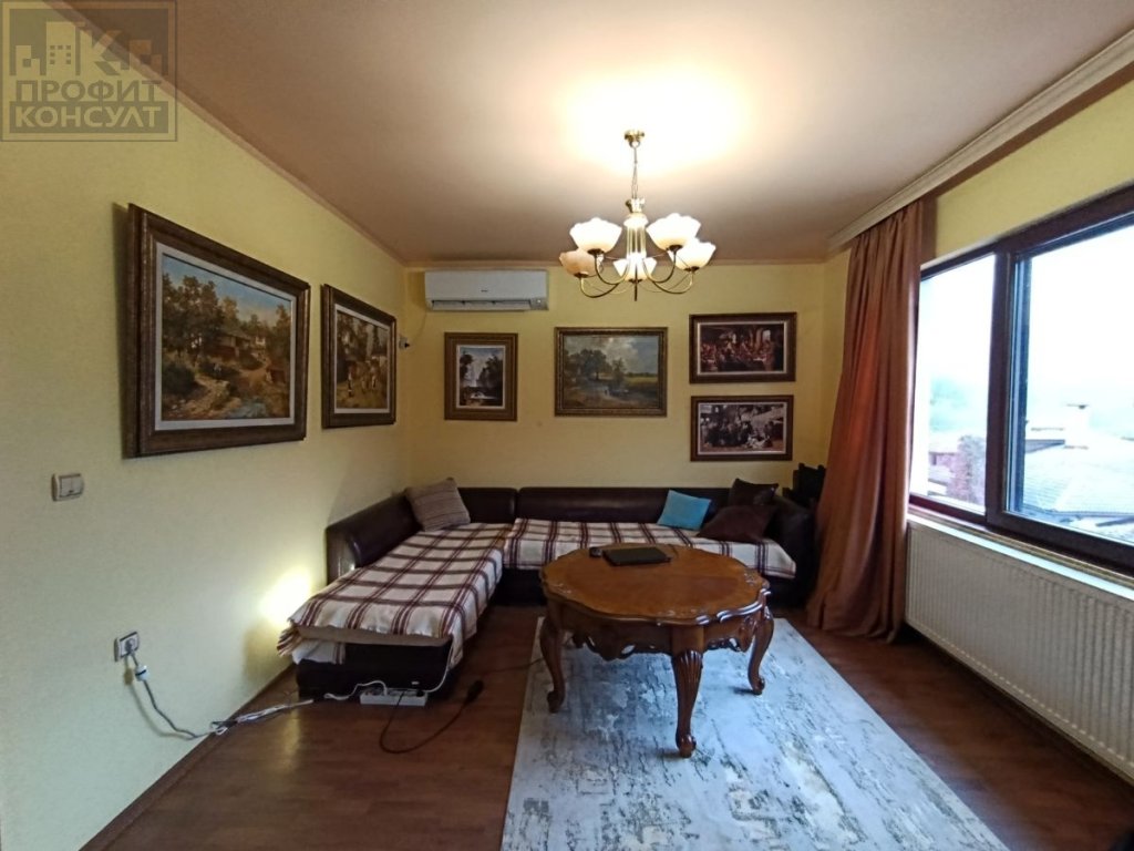 Üç Artı Bir Daire satılık Veliko Tarnovo Asenov