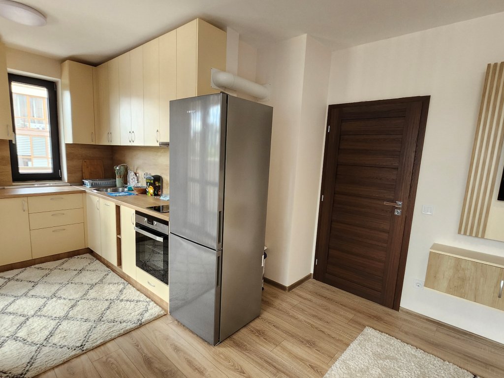 Three Room Apartment for rent Sofia Krastova Vada
