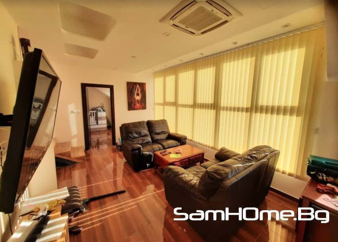 Üç Artı Bir Daire satılık Varna Tsentar