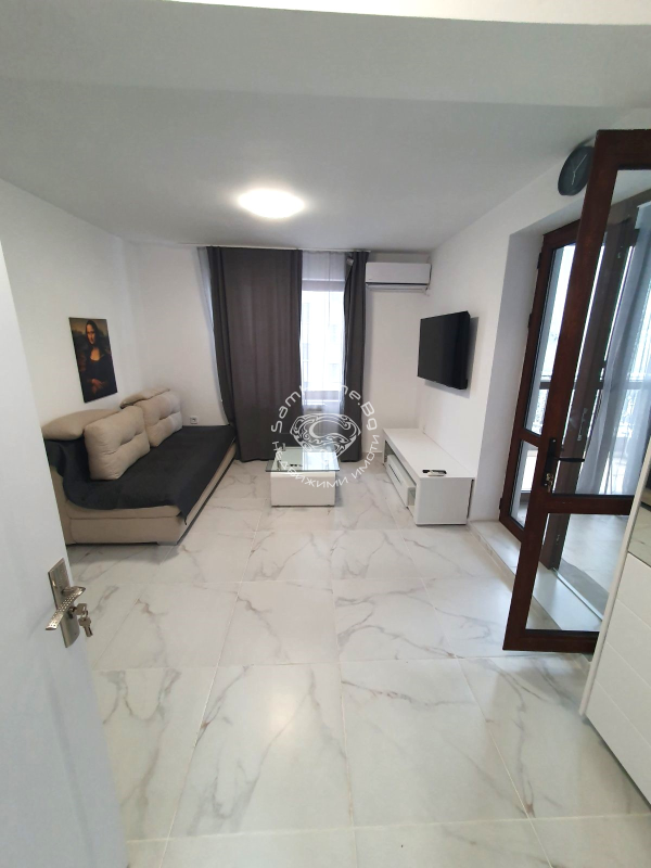 Two Room Apartment for rent Varna Troshevo