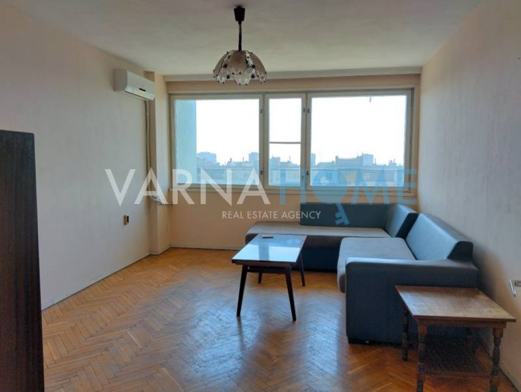 Üç Artı Bir Daire satılık Varna Chayka