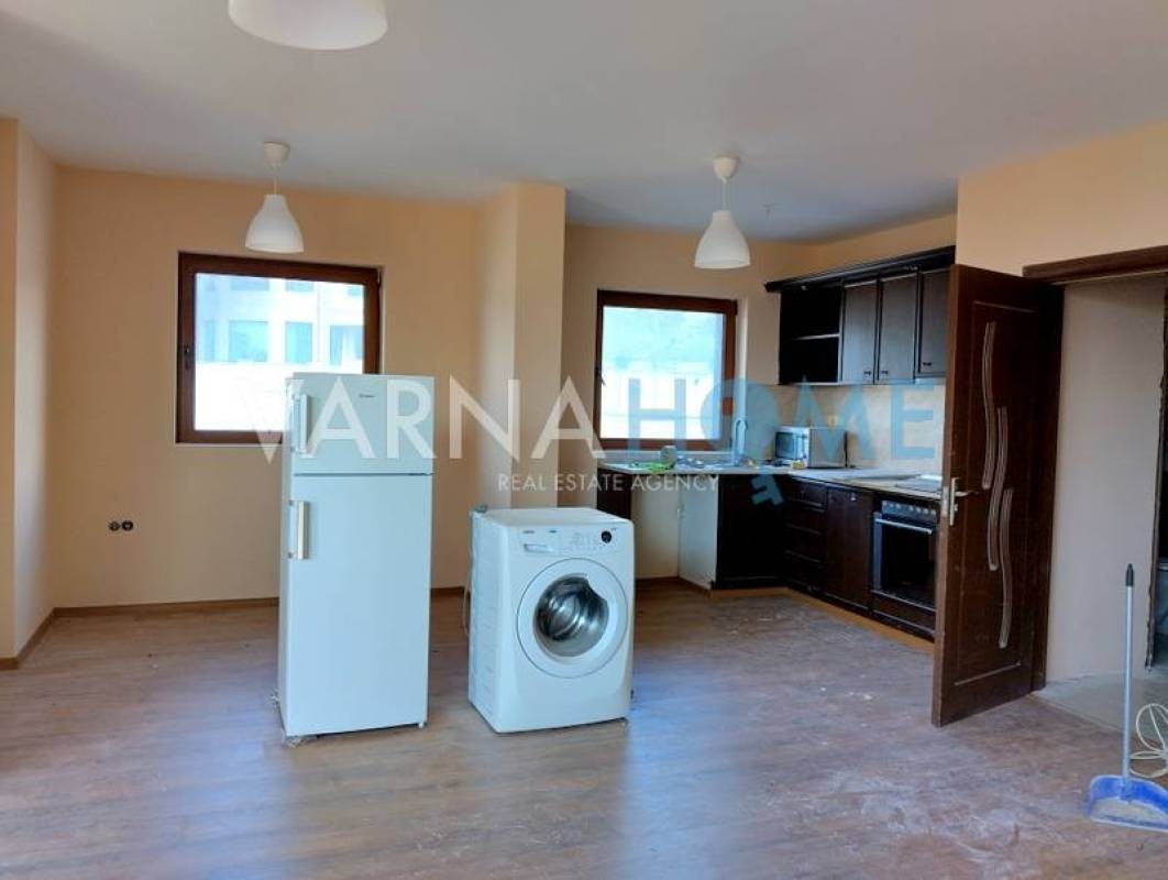 İki Artı Bir Daire satılık Varna oblast K.k. Sv.konstantin I Elena