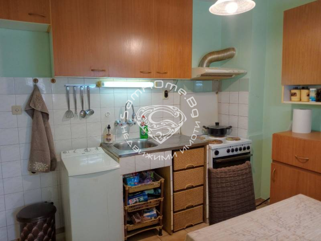 Üç Artı Bir Daire satılık Varna Chataldzha
