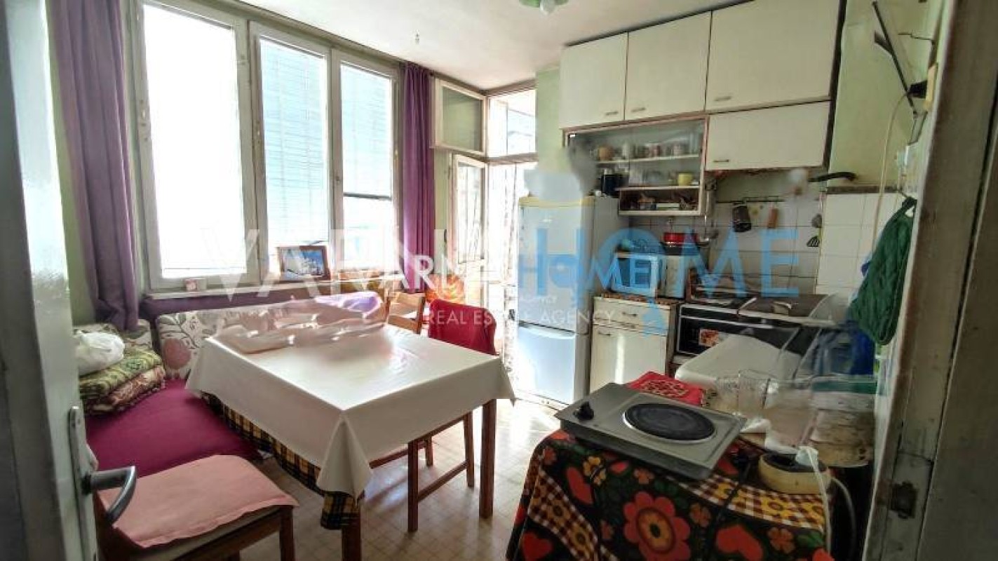 Üç Artı Bir Daire satılık Varna Zk Trakiya