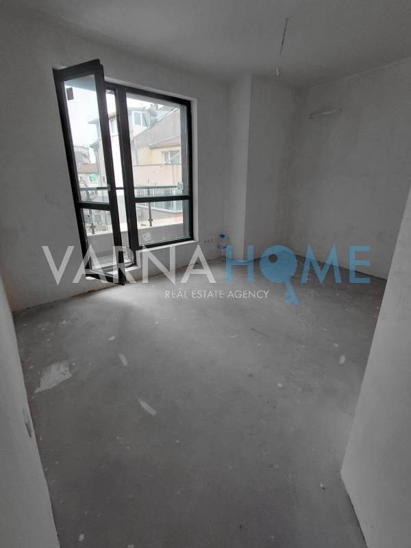 İki Artı Bir Daire satılık Varna Pogrebite