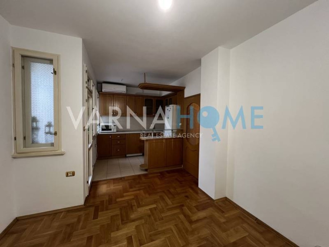 Üç Artı Bir Daire satılık Varna Zk Trakiya