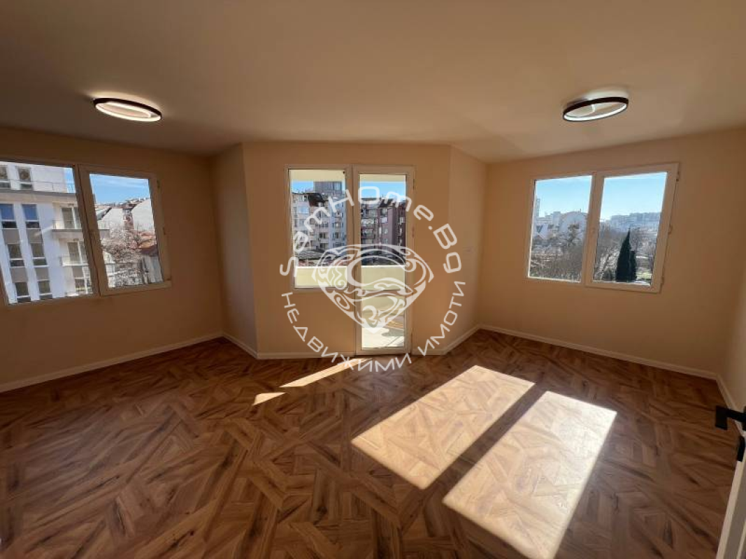 İki Artı Bir Daire satılık Varna Kolhozen Pazar