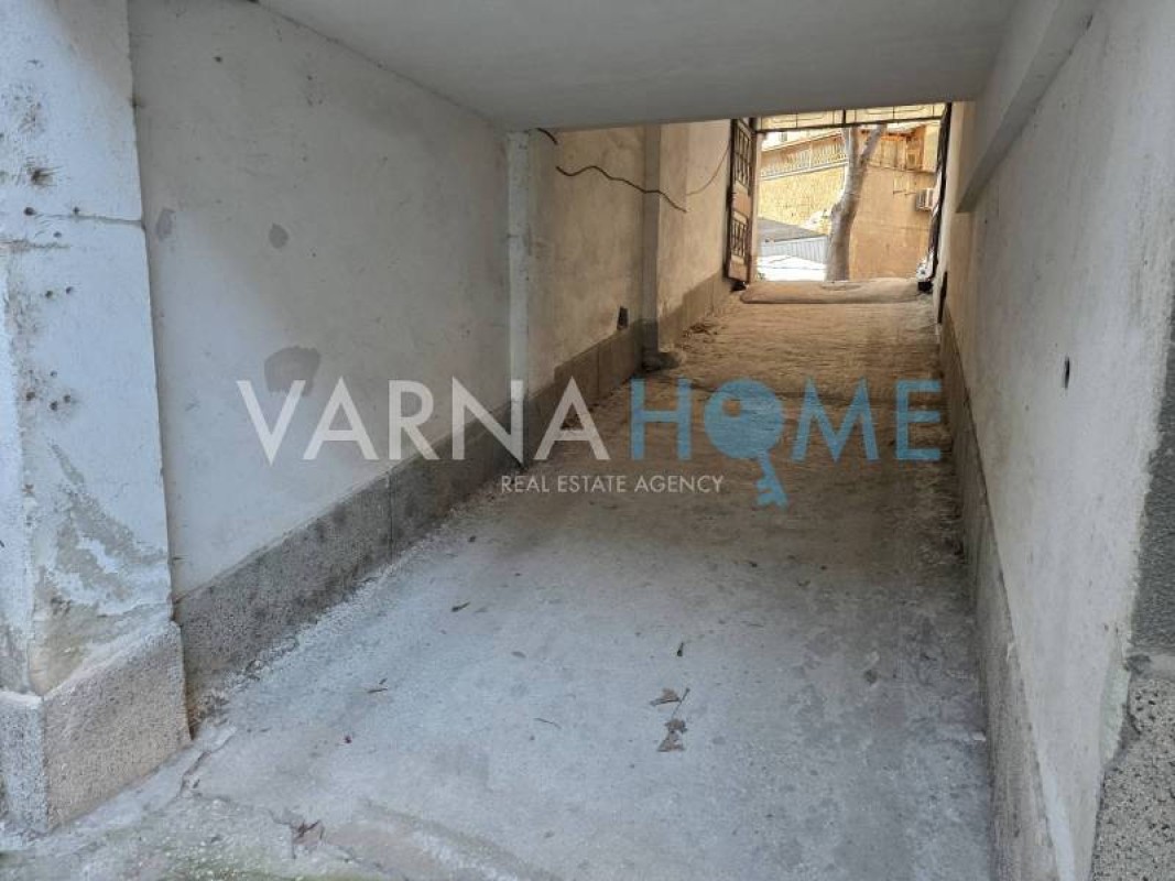 Garaj satılık Varna Lk Trakiya