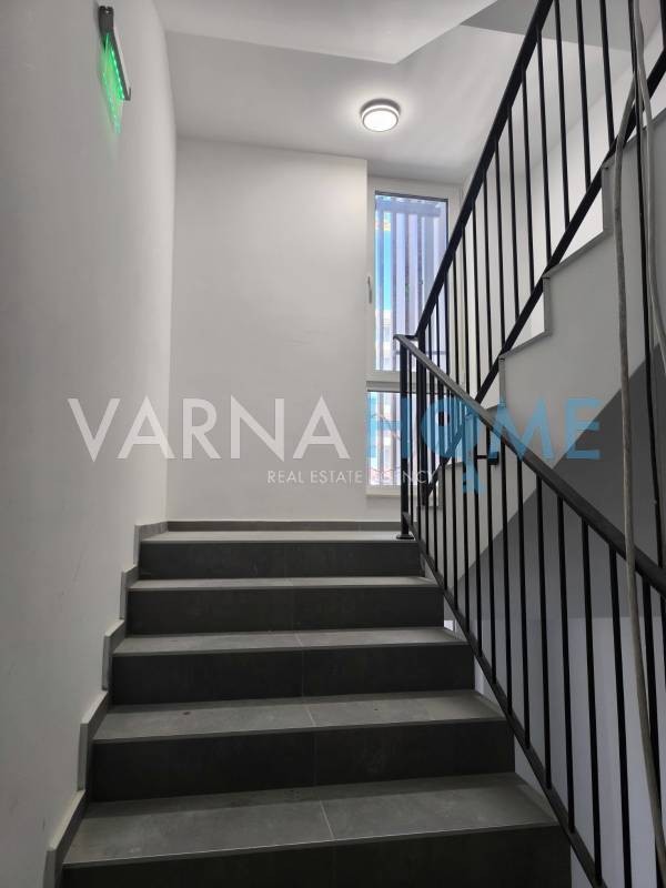 İki Artı Bir Daire satılık Varna Izgrev