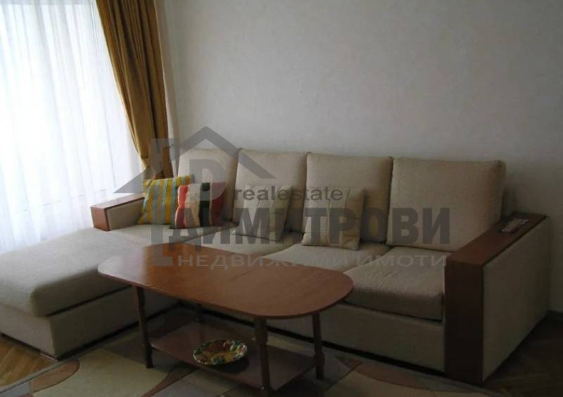 Dört Artı Bir Daire satılık Varna Levski
