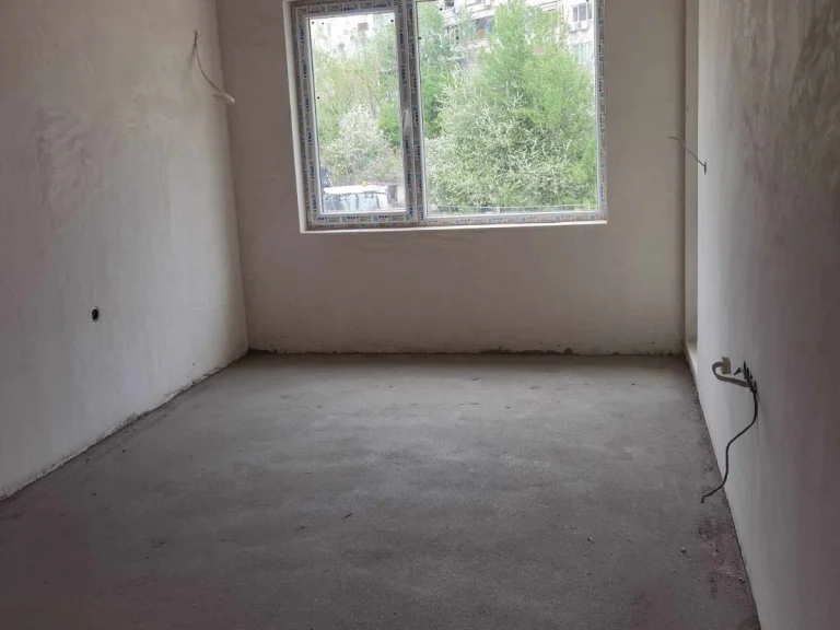 Two Room Apartment for sale Plovdiv Hristo Smirnenski