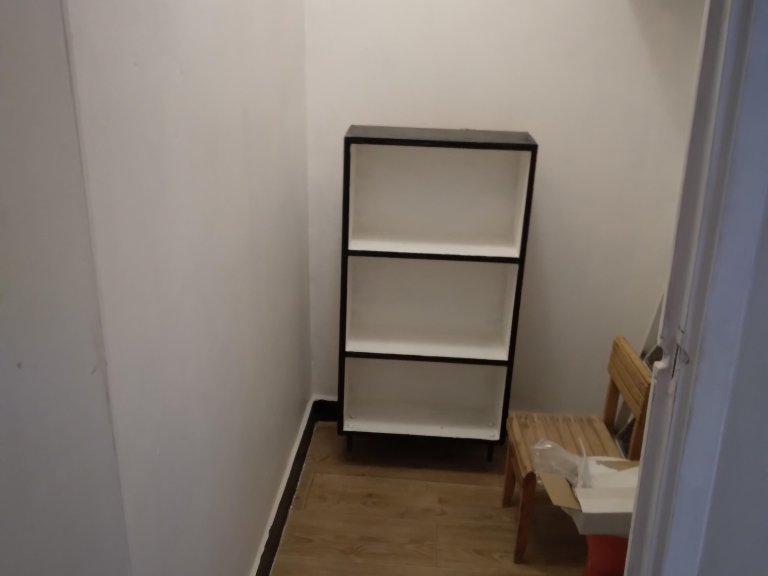 Тристаен апартамент дава под наем София Бъкстон - Photo 9