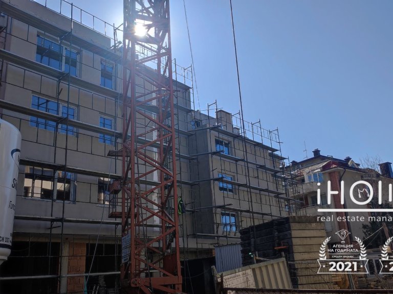 Четиристаен апартамент за продажба София Бояна