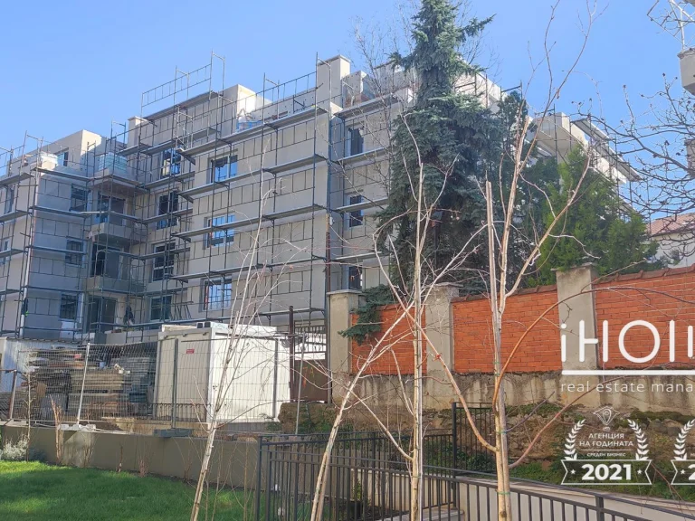 Четиристаен апартамент за продажба София Бояна