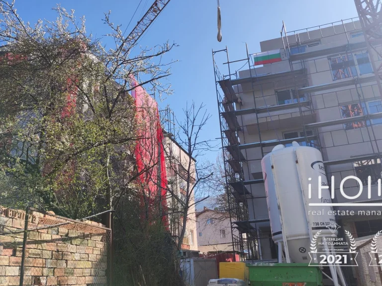 Четиристаен апартамент за продажба София Бояна