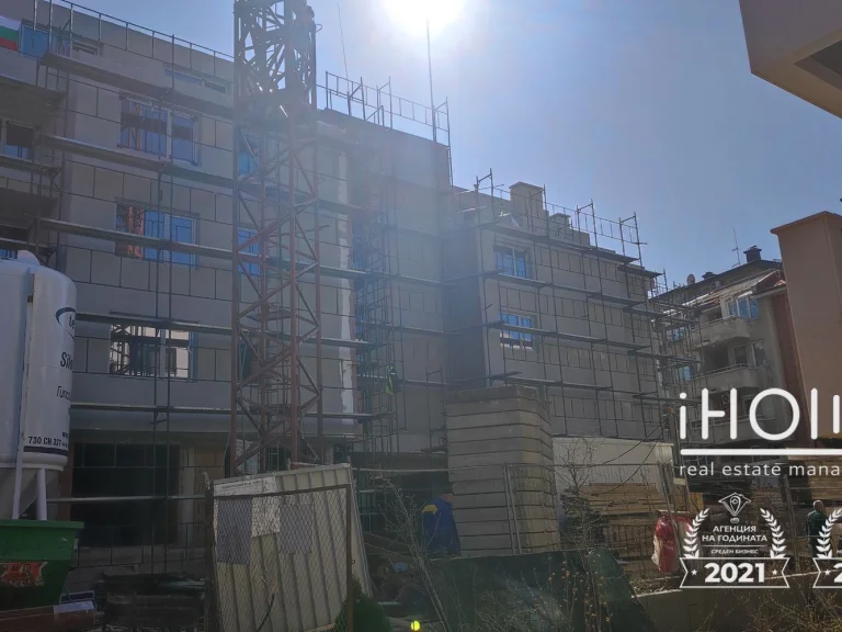 Четиристаен апартамент за продажба София Бояна