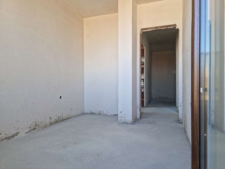 Üç Artı Bir Daire satılık Burgas Sarafovo - Photo 2