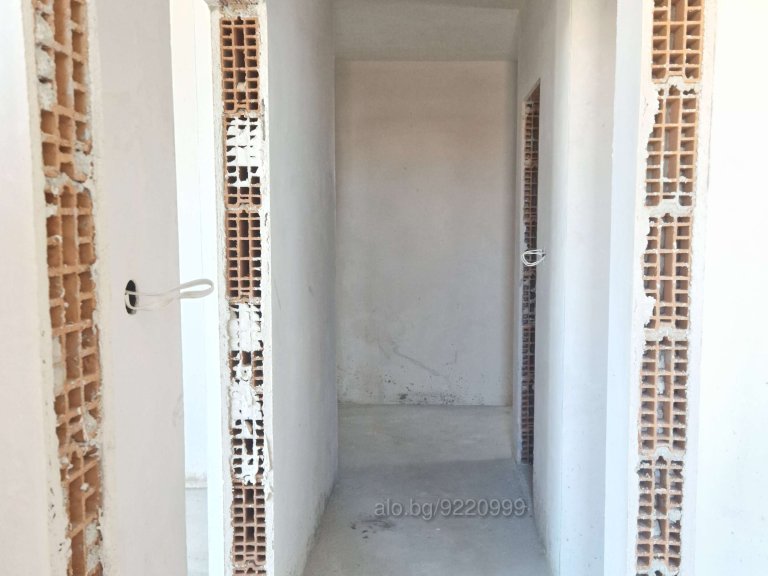 Üç Artı Bir Daire satılık Burgas Sarafovo - Photo 5