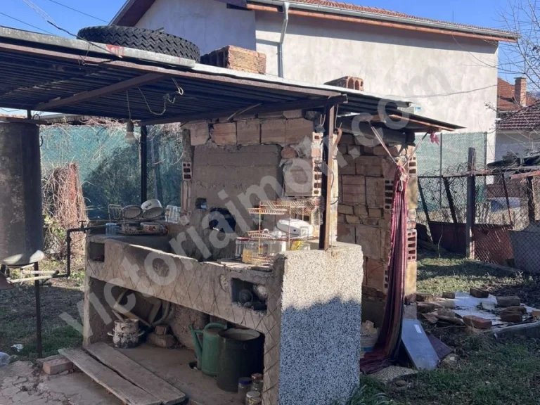 Къща за продажба Велико Търново област с.Самоводене