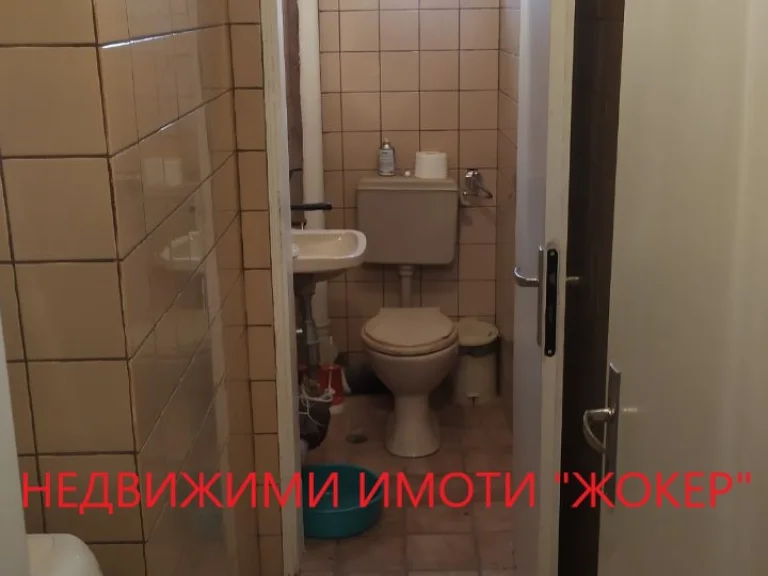 Тристаен апартамент за продажба Велико Търново област с.Вонеща Вода