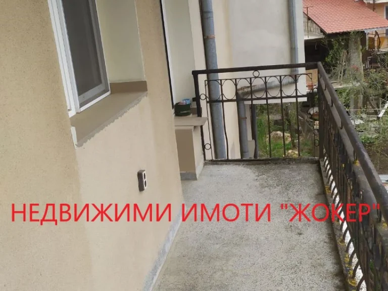 Тристаен апартамент за продажба Велико Търново област с.Вонеща Вода
