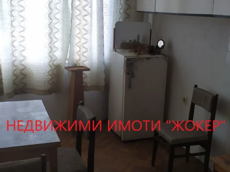 Тристаен апартамент за продажба Велико Търново област с.Вонеща Вода