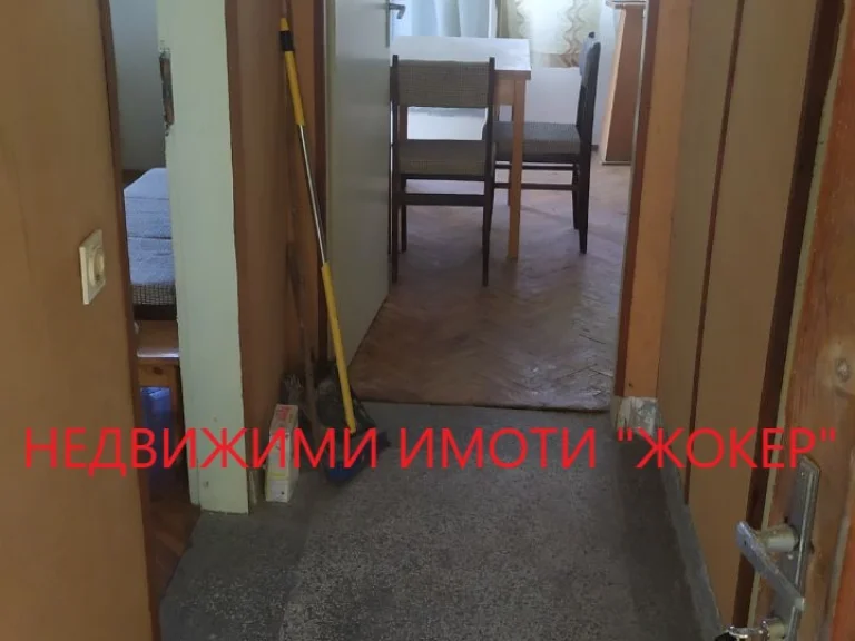 Тристаен апартамент за продажба Велико Търново област с.Вонеща Вода