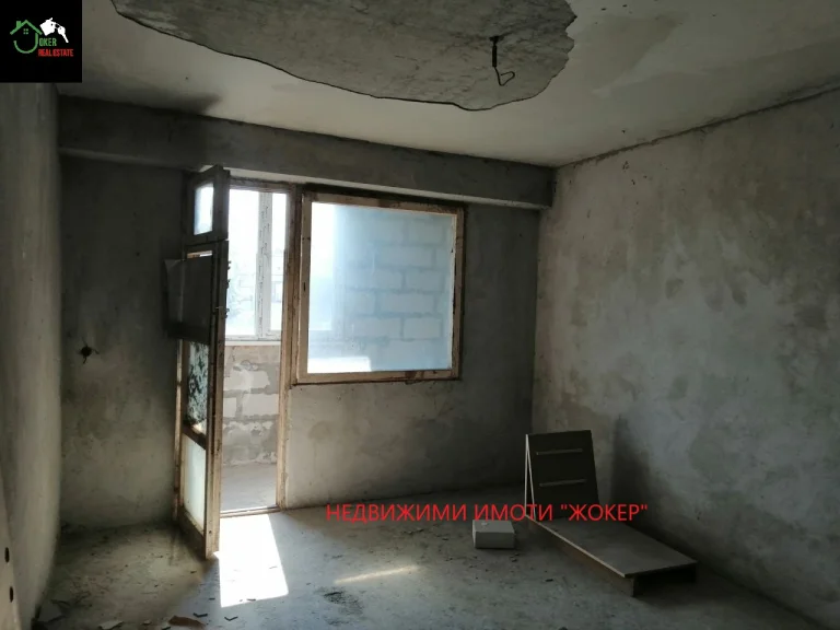 Тристаен апартамент за продажба Велико Търново област гр.Павликени