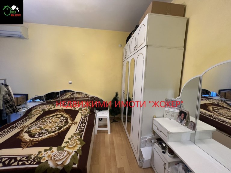 Тристаен апартамент за продажба Велико Търново Център - Photo 4