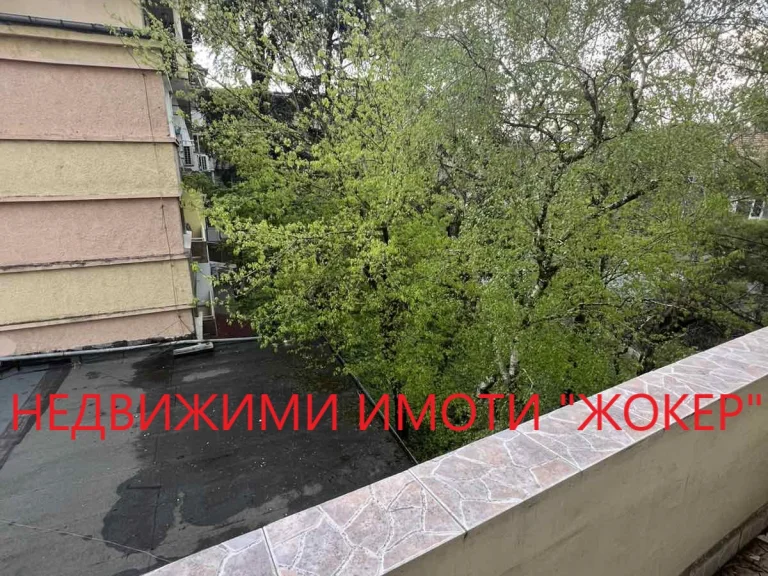 Тристаен апартамент за продажба Велико Търново Център