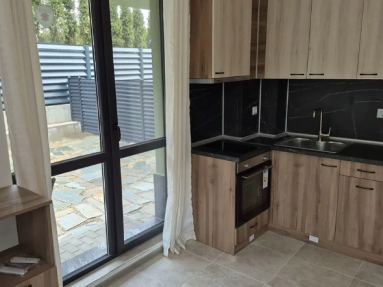 Two Room Apartment for rent Sofia Mladost 4