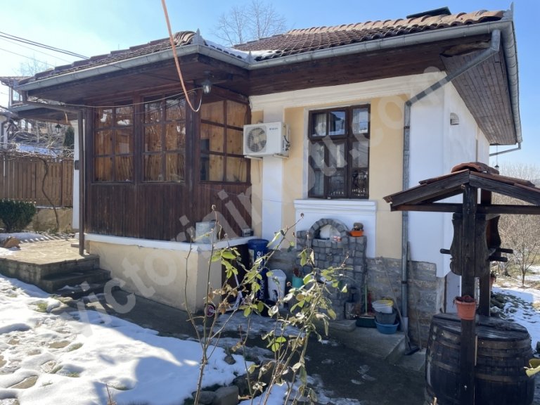 Къща за продажба Велико Търново област с.Блъсковци