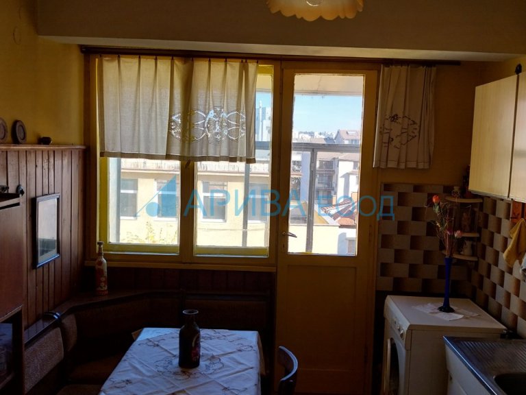 Three Room Apartment for sale Haskovo Tsentar - Photo 3