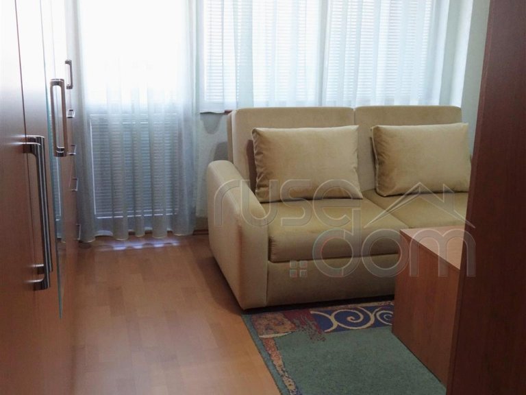 Тристаен апартамент за продажба Русе Възраждане - Photo 14