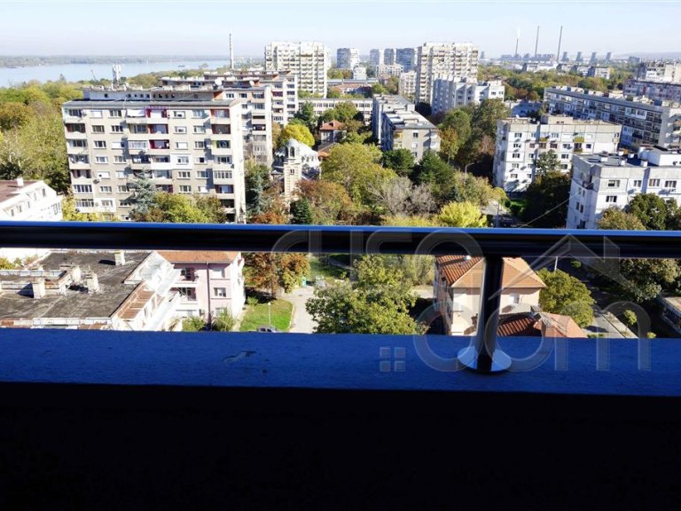 Тристаен апартамент за продажба Русе Възраждане - Photo 16