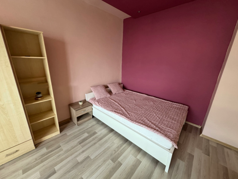 Two Room Apartment for rent Sofia Mladost 1 - Photo 8