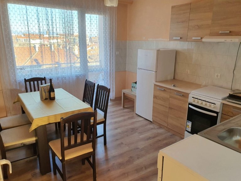 Тристаен апартамент дава под наем София Крива Река - Photo 3