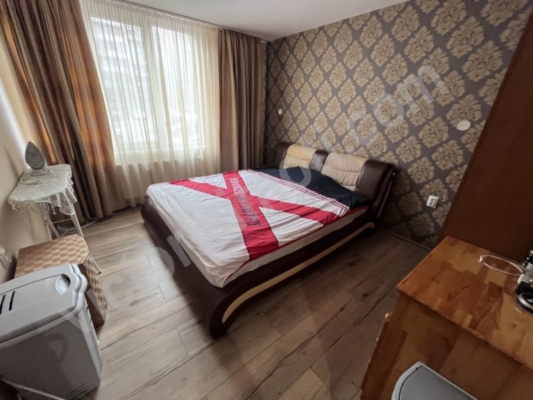 Тристаен апартамент за продажба Велико Търново Колю Фичето