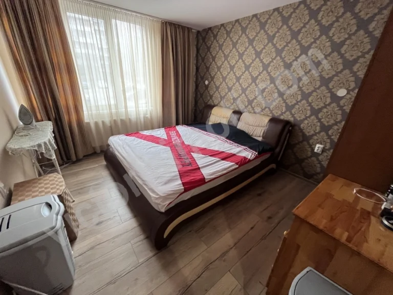 Тристаен апартамент за продажба Велико Търново Колю Фичето