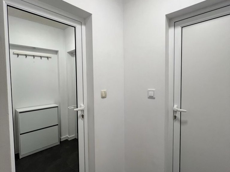 Тристаен апартамент дава под наем София Дианабад - Photo 8