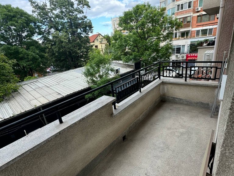 Двустаен апартамент дава под наем София Красно Село - Photo 7