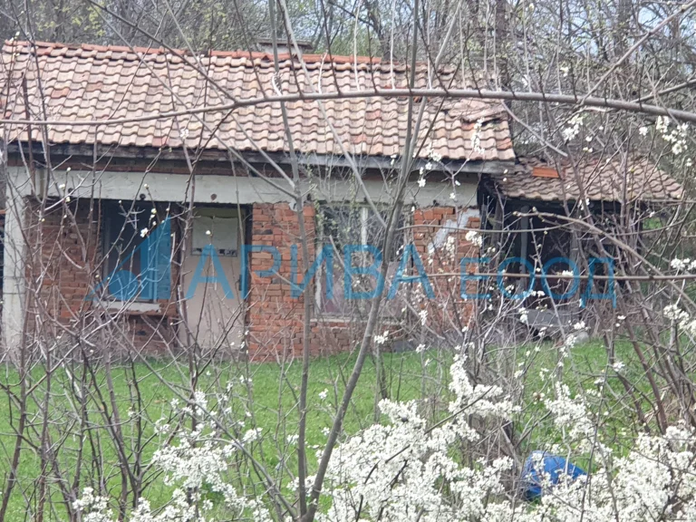Земя за продажба Хасково област с.Тракиец